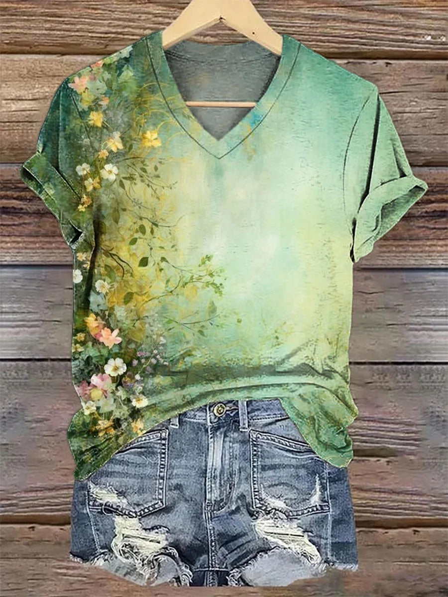 Women's Vintage Floral Art Print V-neck Casual T-Shirt